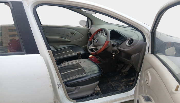 2016 Datsun Redi Go T (O), Petrol, Manual, 51,026 km, interior