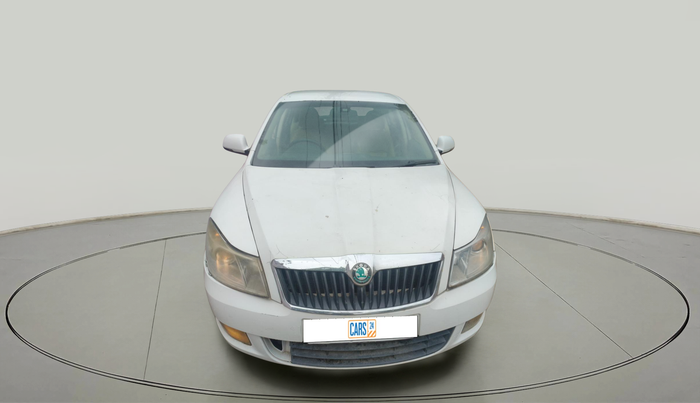 2010 Skoda Laura AMBIENTE 2.0 TDI CR MT, Diesel, Manual, 1,80,649 km, exterior