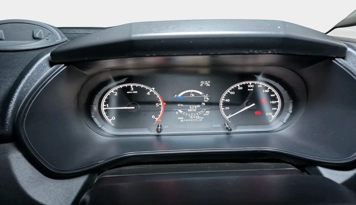 2019 Tata Harrier XM 2.0L KRYOTEC, Diesel, Manual, 15,436 km, interior