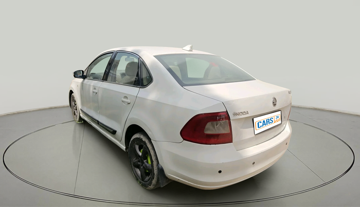 2013 Skoda Rapid ELEGANCE 1.6 TDI CR MT, Diesel, Manual, 1,59,519 km, exterior