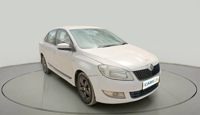 2013 Skoda Rapid ELEGANCE 1.6 TDI CR MT, Diesel, Manual, 1,59,519 km, exterior