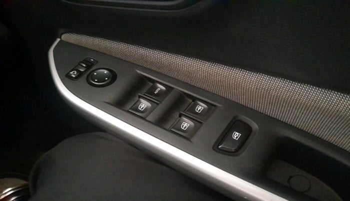 2021 Nissan MAGNITE XL, Petrol, Manual, 19,267 km, interior