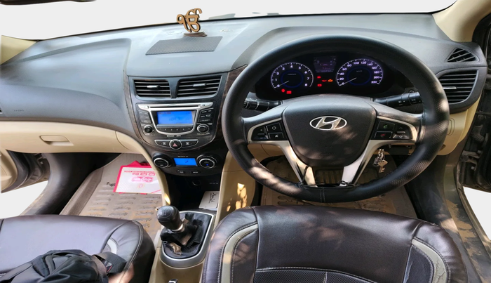 2012 Hyundai Verna FLUIDIC 1.6 VTVT SX, Petrol, Manual, 1,03,720 km, interior