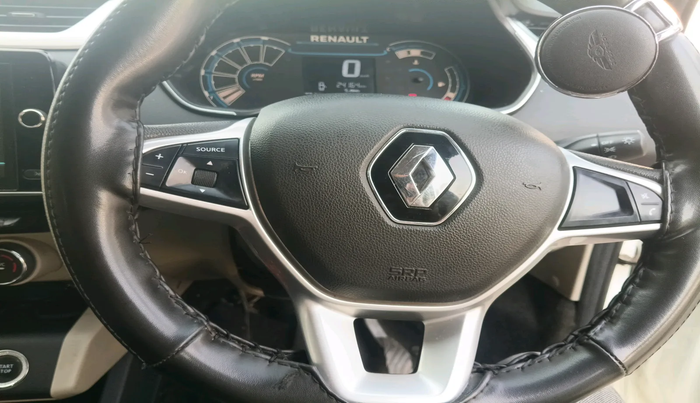 2022 Renault TRIBER RXZ, Petrol, Manual, 24,164 km, interior