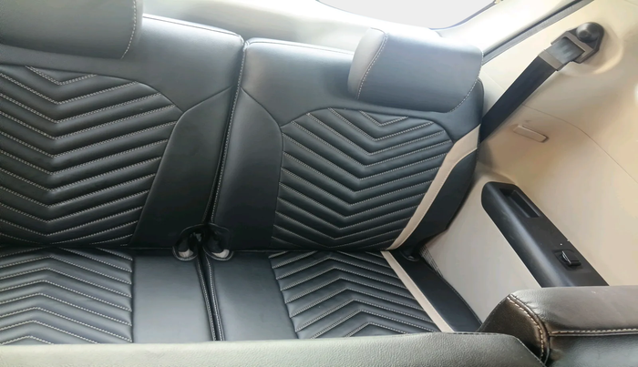 2022 Renault TRIBER RXZ, Petrol, Manual, 24,164 km, interior