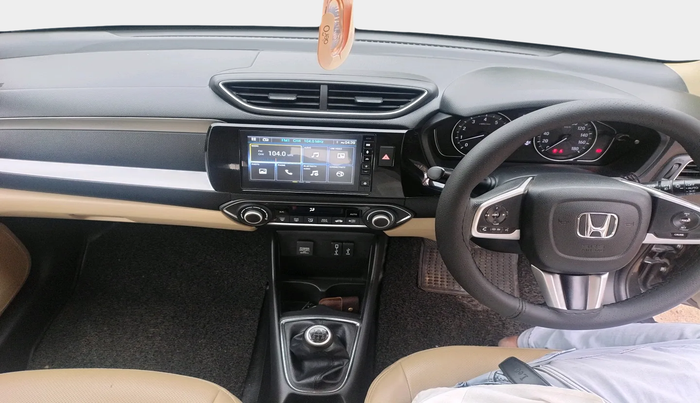 2023 Honda Amaze 1.2L I-VTEC VX, Petrol, Manual, 28,894 km, interior