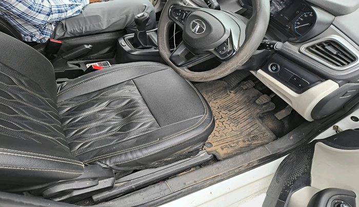 2022 Tata ALTROZ XT PETROL, Petrol, Manual, 77,433 km, interior