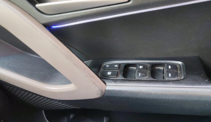 2016 Hyundai Creta  SX 1.6 Petrol , Petrol, Manual, 1,22,520 km, interior