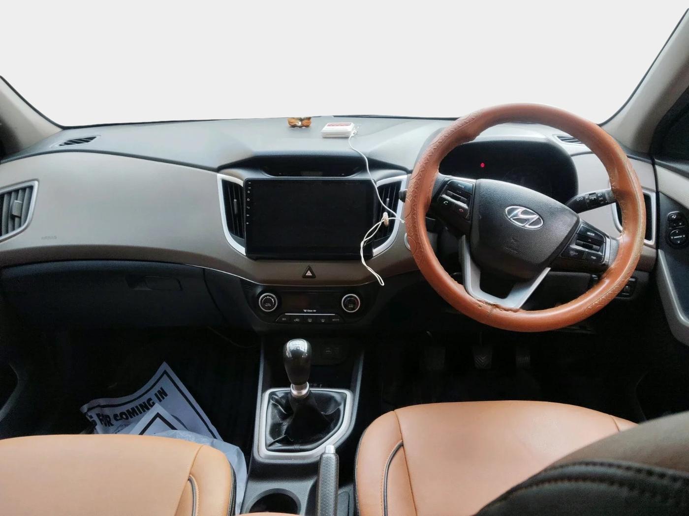 2016 Hyundai Creta  SX 1.6 Petrol , Petrol, Manual, 1,22,520 km, interior