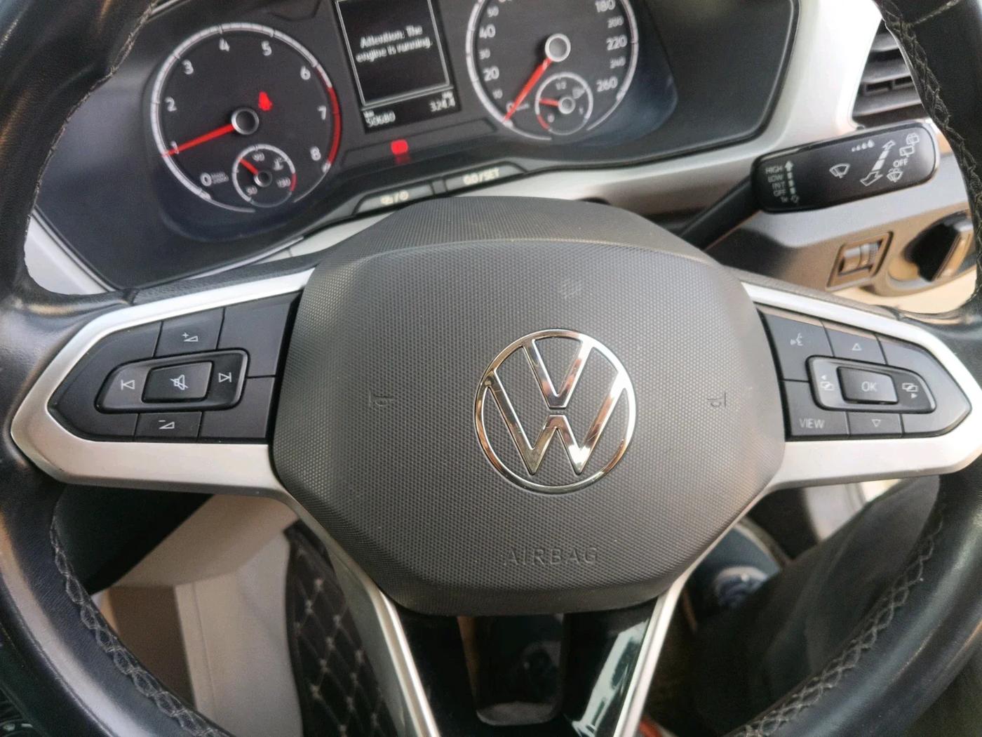 2022 Volkswagen TAIGUN HIGHLINE 1.0 TSI MT, Petrol, Manual, 50,680 km, interior