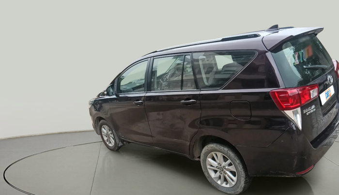 2016 Toyota Innova Crysta 2.8 GX AT 7 STR, Diesel, Automatic, 1,84,533 km, exterior