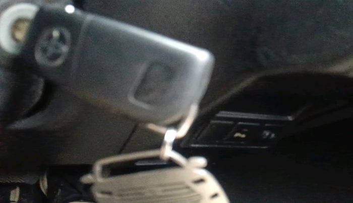 2016 Toyota Innova Crysta 2.8 GX AT 7 STR, Diesel, Automatic, 1,84,533 km, interior