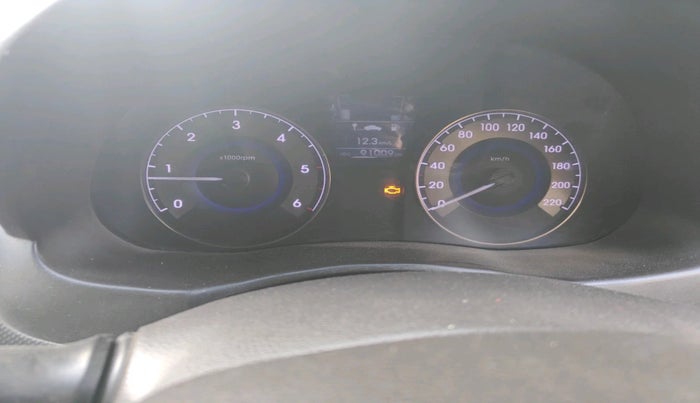 2013 Hyundai Verna FLUIDIC 1.6 CRDI SX, Diesel, Manual, 91,009 km, interior