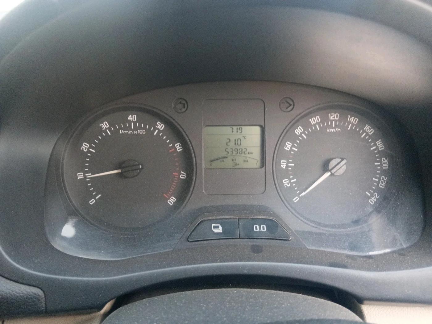2011 Skoda Fabia AMBIENTE 1.2 MPI, Petrol, Manual, 53,982 km, interior