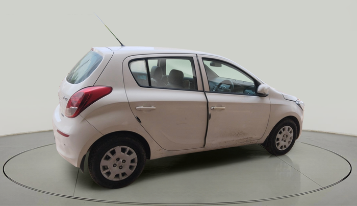 2013 Hyundai i20 MAGNA 1.2, Petrol, Manual, 1,17,276 km, exterior