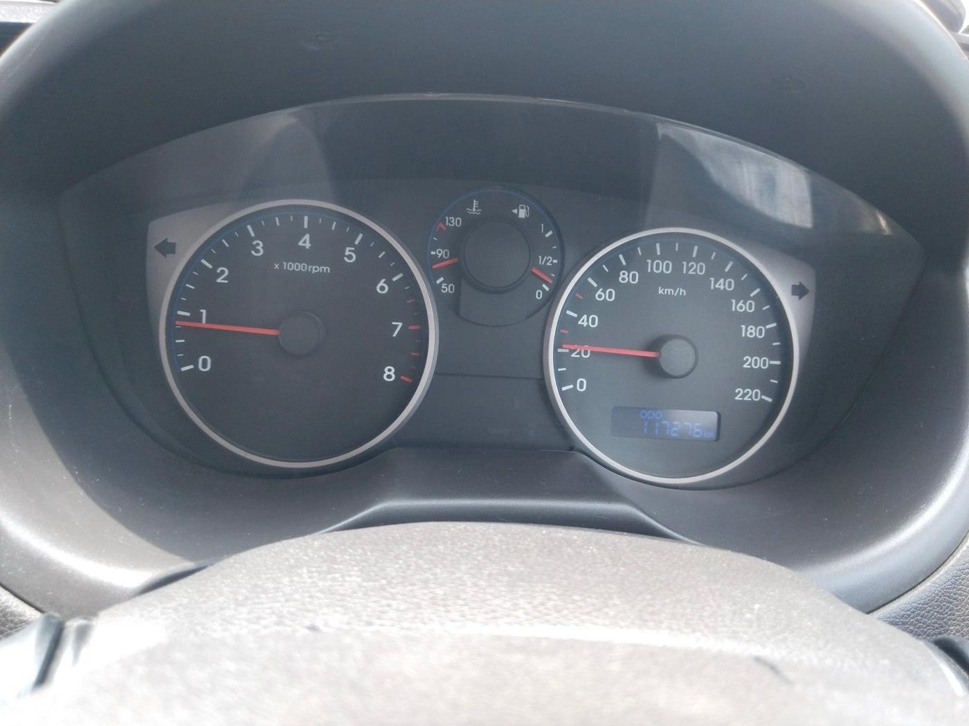 2013 Hyundai i20 MAGNA 1.2, Petrol, Manual, 1,17,276 km, interior