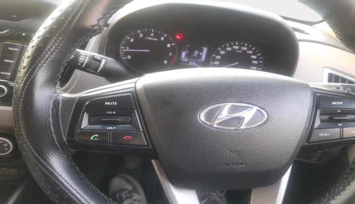 2017 Hyundai Creta E PLUS 1.6 PETROL, Petrol, Manual, 1,03,700 km, interior