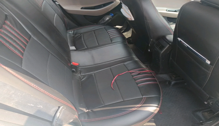 2015 Hyundai Elite i20 ASTA 1.4 CRDI, Diesel, Manual, 1,74,134 km, interior