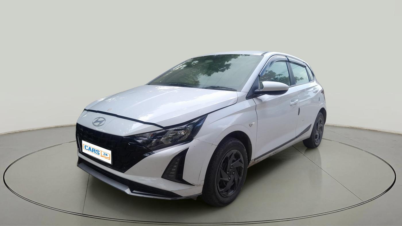 2024 Hyundai NEW I20 MAGNA 1.2 MT, Petrol, Manual, 23,521 km, exterior