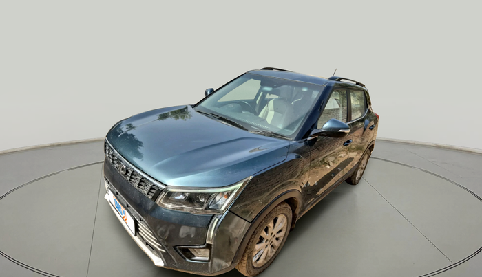 2020 Mahindra XUV300 W8 1.5 DIESEL, Diesel, Manual, 1,13,580 km, exterior