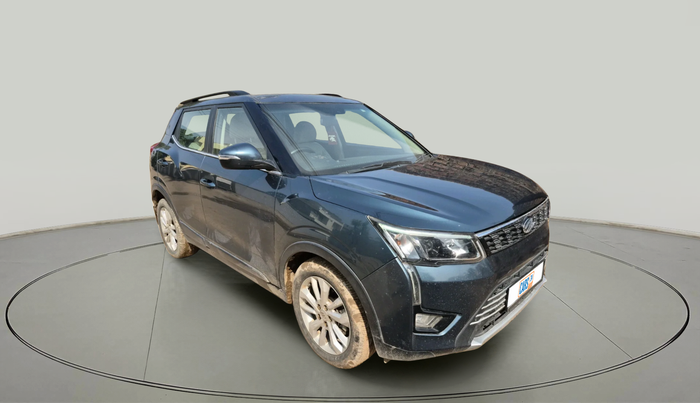 2020 Mahindra XUV300 W8 1.5 DIESEL, Diesel, Manual, 1,13,580 km, exterior