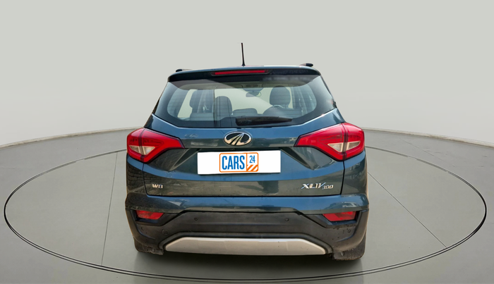 2020 Mahindra XUV300 W8 1.5 DIESEL, Diesel, Manual, 1,13,580 km, exterior