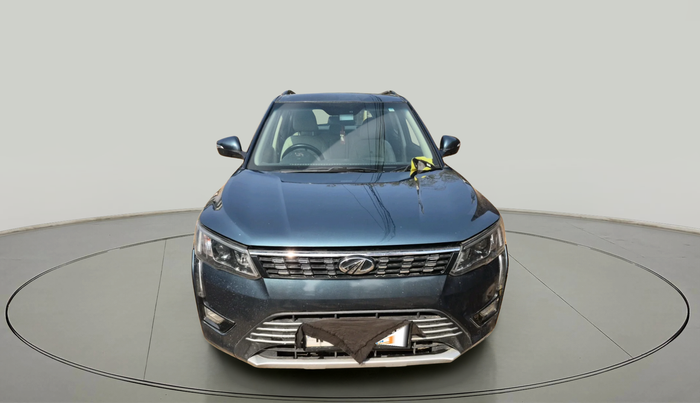 2020 Mahindra XUV300 W8 1.5 DIESEL, Diesel, Manual, 1,13,580 km, exterior