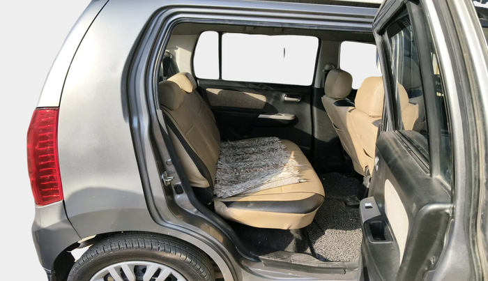 2016 Maruti Wagon R 1.0 VXI, Petrol, Manual, 32,979 km, interior