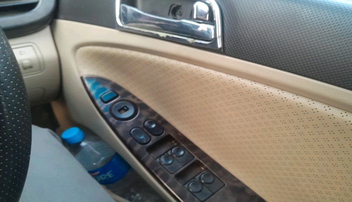 2013 Hyundai Verna FLUIDIC 1.6 CRDI SX OPT AT, Diesel, Automatic, 1,56,255 km, interior