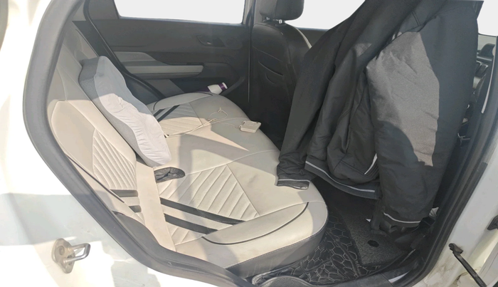 2023 Tata PUNCH ADVENTURE AMT, Petrol, Automatic, 24,086 km, interior