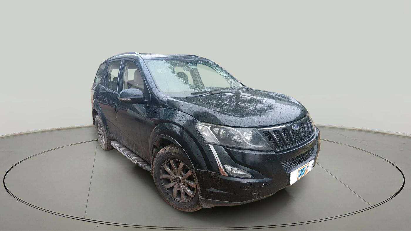 2016 Mahindra XUV500 W10 AT, Diesel, Automatic, 1,27,400 km, exterior