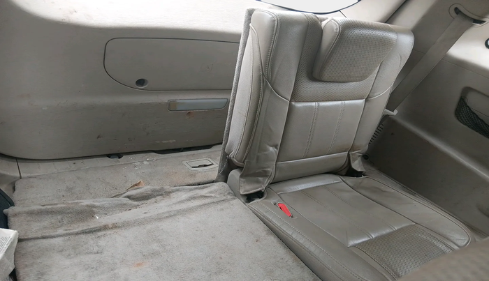 2016 Mahindra XUV500 W10 AT, Diesel, Automatic, 1,22,999 km, interior