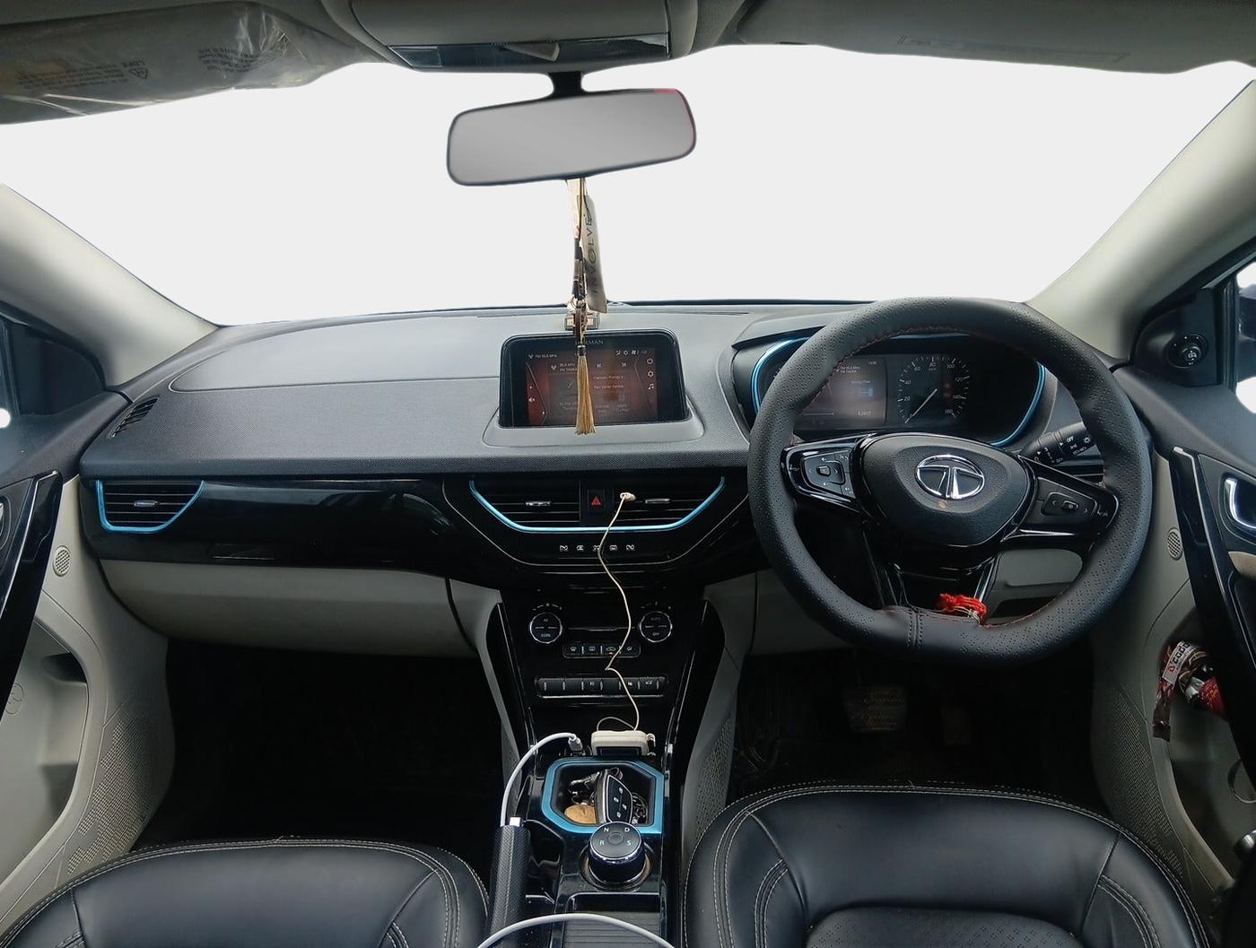 2022 Tata NEXON EV XZ PLUS, Electric, Automatic, 63,809 km, interior