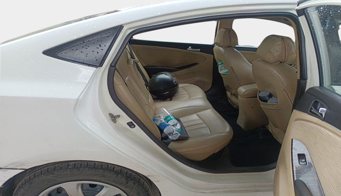 2012 Hyundai Verna FLUIDIC 1.6 CRDI EX, Diesel, Manual, 1,19,530 km, interior