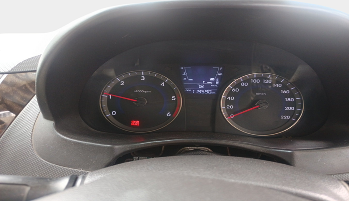 2012 Hyundai Verna FLUIDIC 1.6 CRDI EX, Diesel, Manual, 1,19,530 km, interior