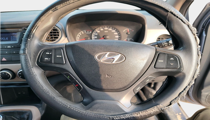 2014 Hyundai Xcent S 1.2, Petrol, Manual, 1,17,357 km, interior