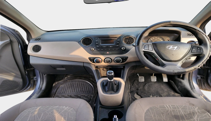 2014 Hyundai Xcent S 1.2, Petrol, Manual, 1,17,357 km, interior