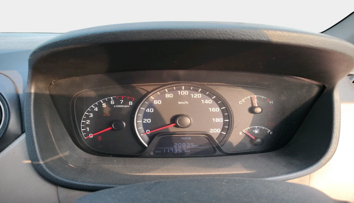 2014 Hyundai Xcent S 1.2, Petrol, Manual, 1,17,357 km, interior