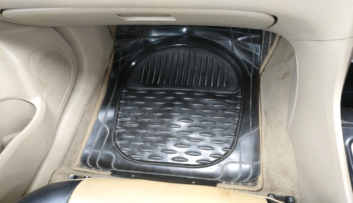 2016 Maruti Ciaz VDI+ SHVS, Diesel, Manual, 1,38,665 km, interior