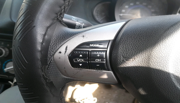 2015 Honda Amaze 1.2L I-VTEC S, Petrol, Manual, 68,011 km, interior