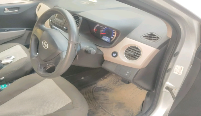 2013 Hyundai Grand i10 SPORTZ 1.2 KAPPA VTVT, Petrol, Manual, 55,777 km, interior