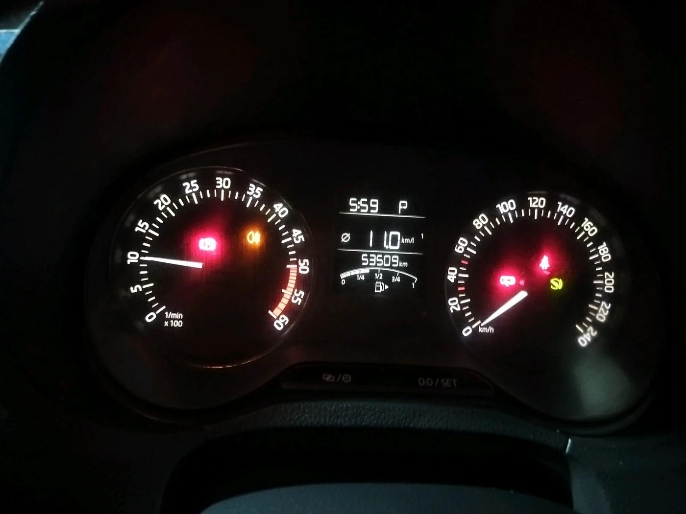 2019 Skoda Rapid AMBITION 1.5 TDI AT, Diesel, Automatic, 58,000 km, interior
