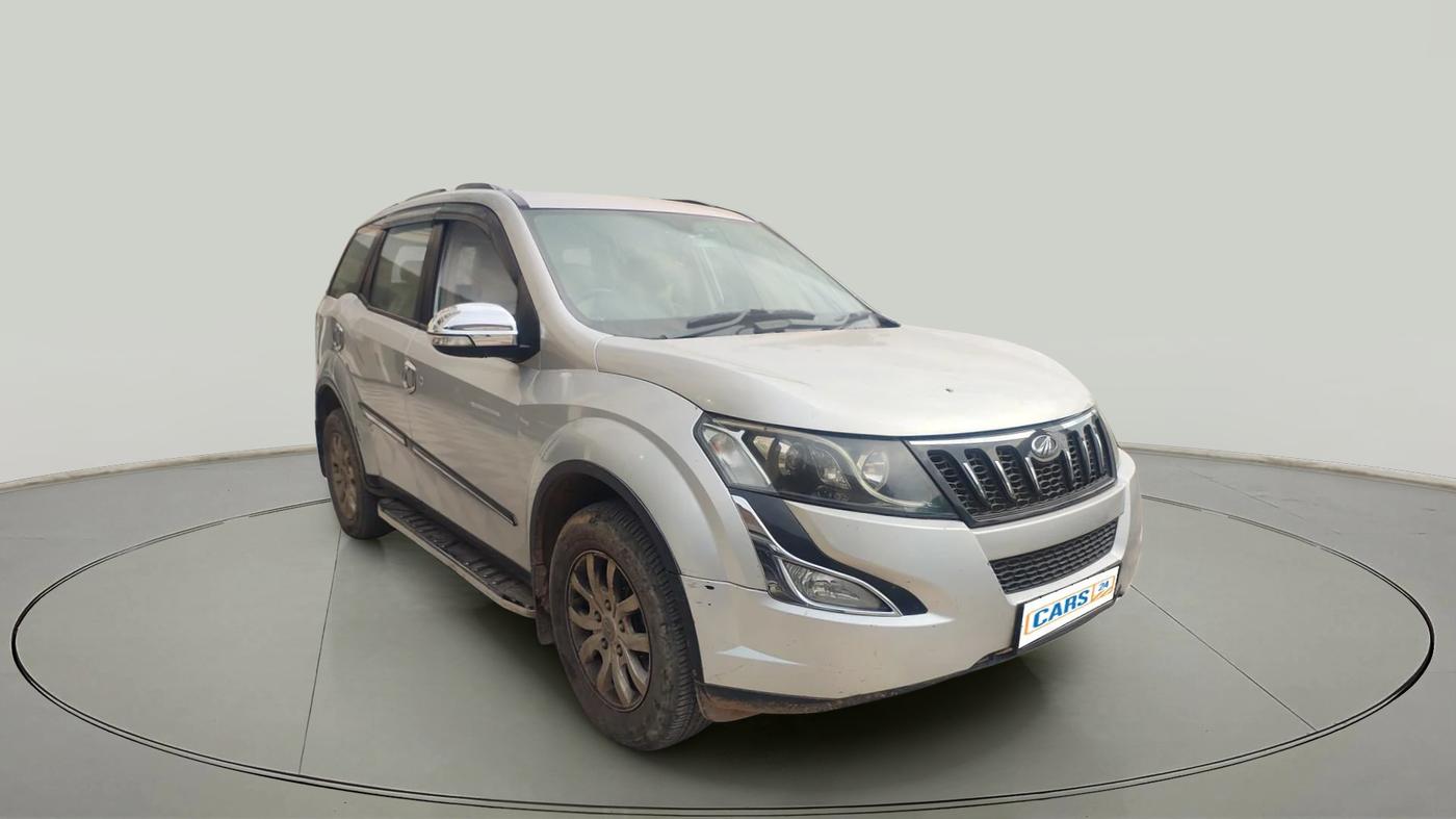 2016 Mahindra XUV500 W8 AT, Diesel, Automatic, 2,17,000 km, exterior