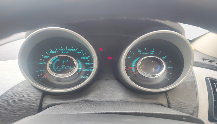 2016 Mahindra XUV500 W8 AT, Diesel, Automatic, 2,16,405 km, interior