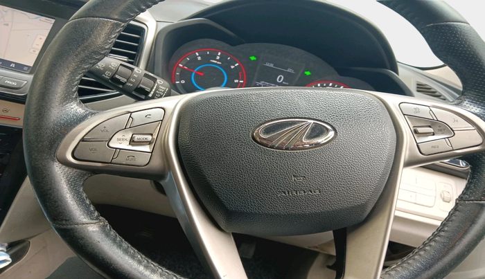 2019 Mahindra XUV300 W8 1.5 DIESEL, Diesel, Manual, 84,295 km, interior