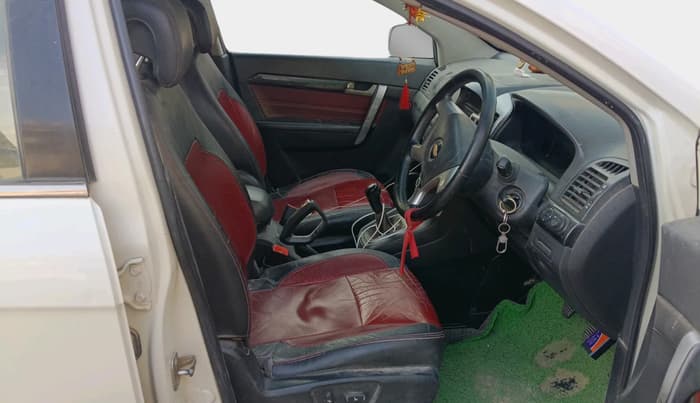 2011 Chevrolet Captiva XTREME, Diesel, Manual, 1,69,397 km, interior
