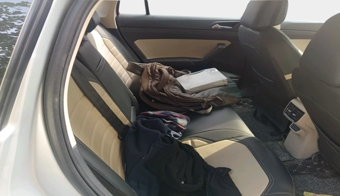 2022 Skoda SLAVIA AMBITION 1.0L TSI MT, Petrol, Manual, 56,404 km, interior