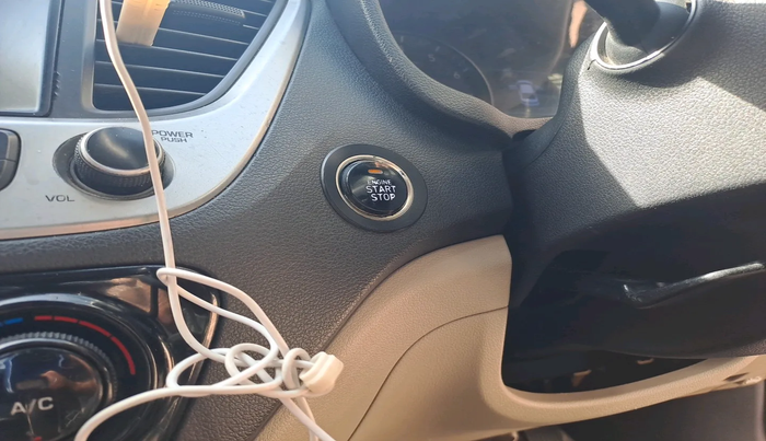 2019 Hyundai Verna 1.6 VTVT SX, Petrol, Manual, 81,317 km, interior