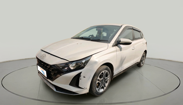 2024 Hyundai NEW I20 Sportz (O) 1.2, Petrol, Manual, 43,090 km, exterior