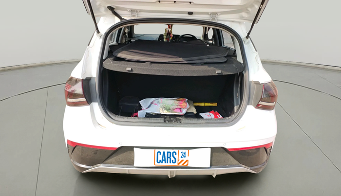 2024 Hyundai NEW I20 Sportz (O) 1.2, Petrol, Manual, 43,090 km, exterior